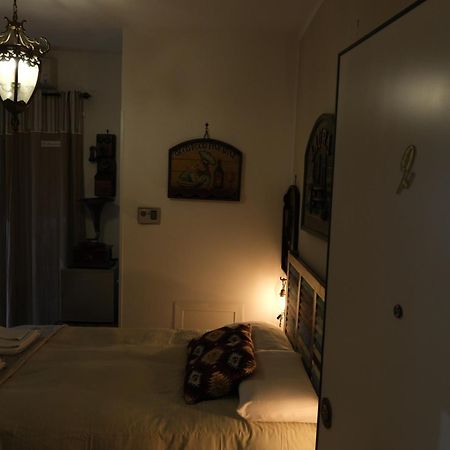 Casa Marina Bed & Breakfast Naples Exterior photo