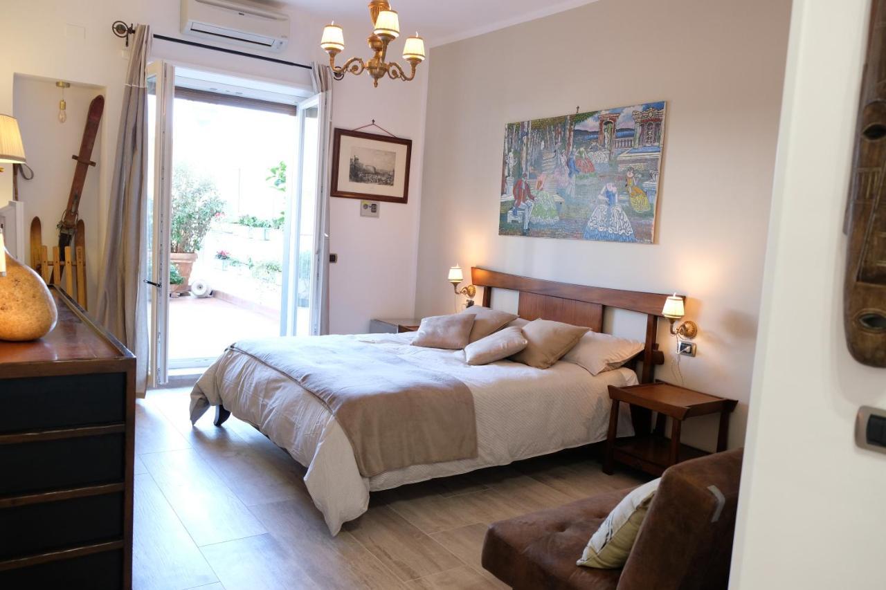 Casa Marina Bed & Breakfast Naples Exterior photo