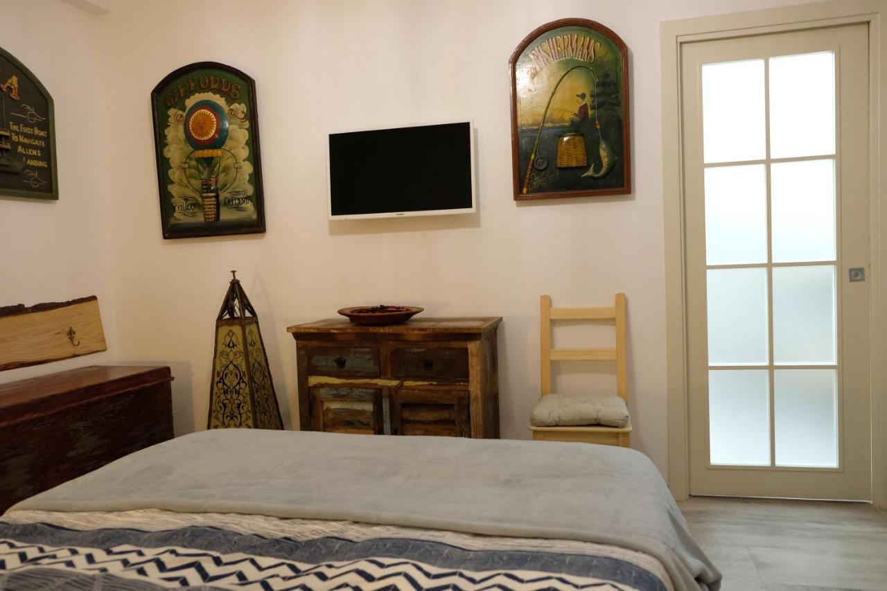 Casa Marina Bed & Breakfast Naples Exterior photo