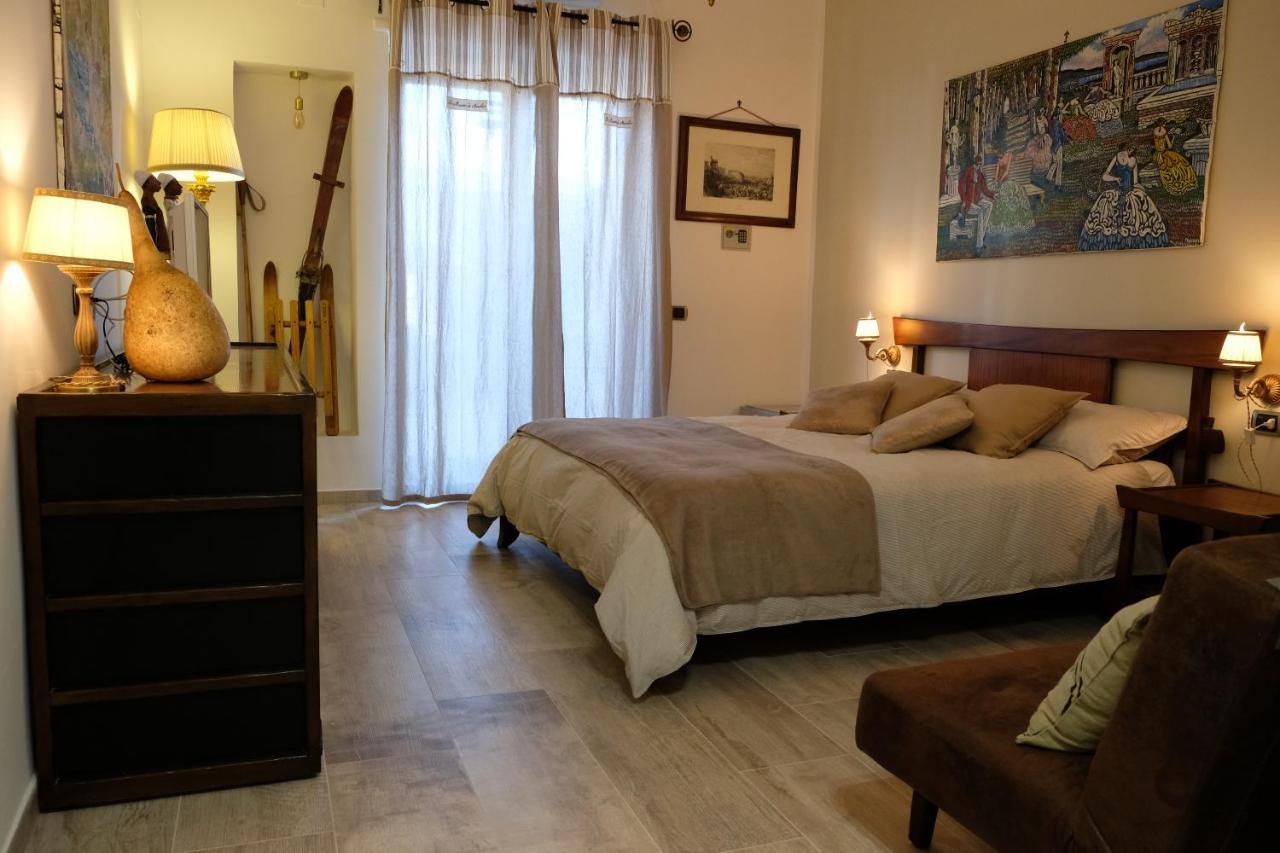 Casa Marina Bed & Breakfast Naples Exterior photo