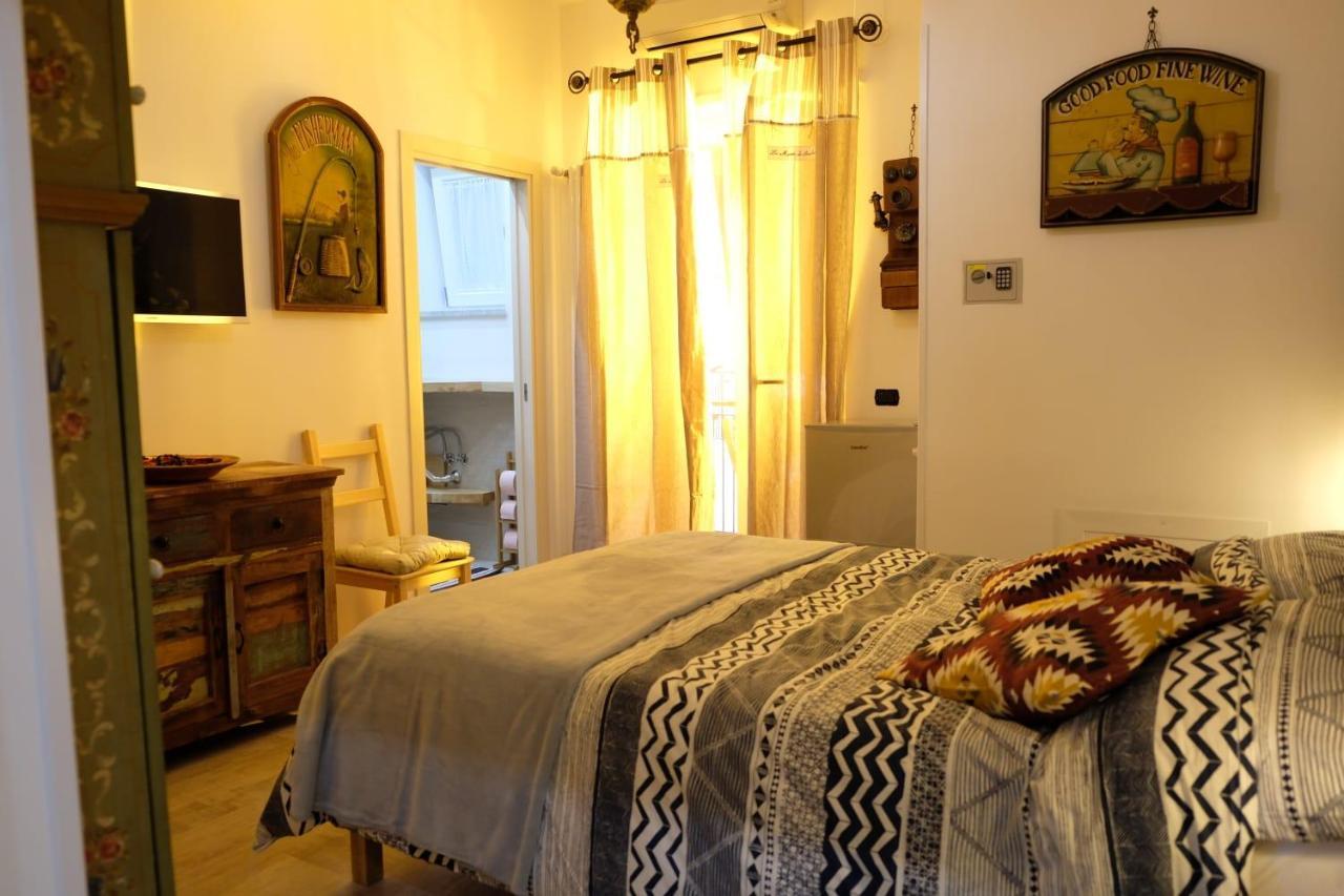 Casa Marina Bed & Breakfast Naples Exterior photo