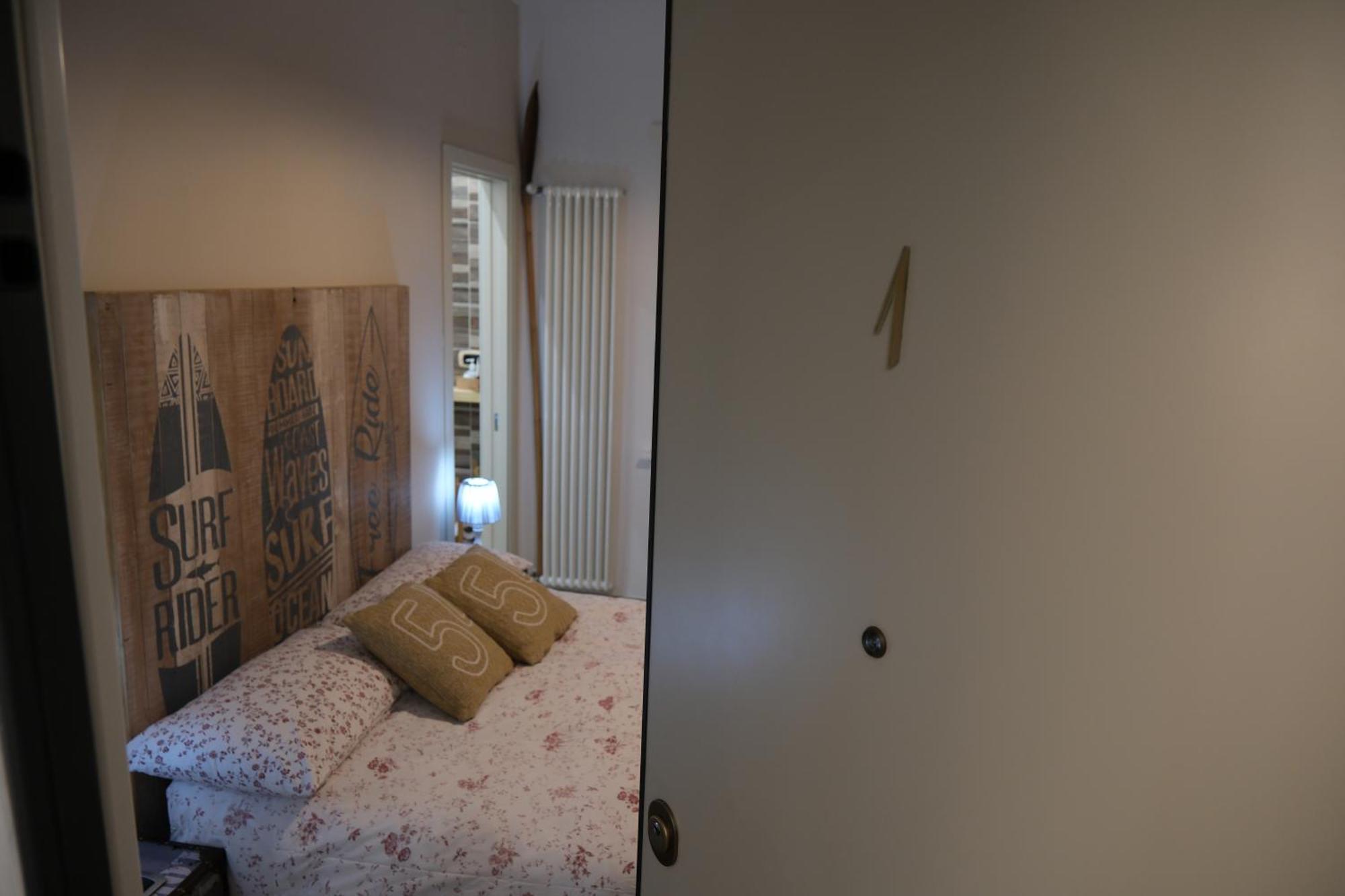 Casa Marina Bed & Breakfast Naples Exterior photo